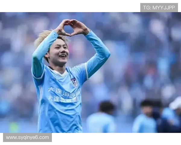 国足新星闪耀国际赛场助球队逆转取胜引燃全国球迷激情