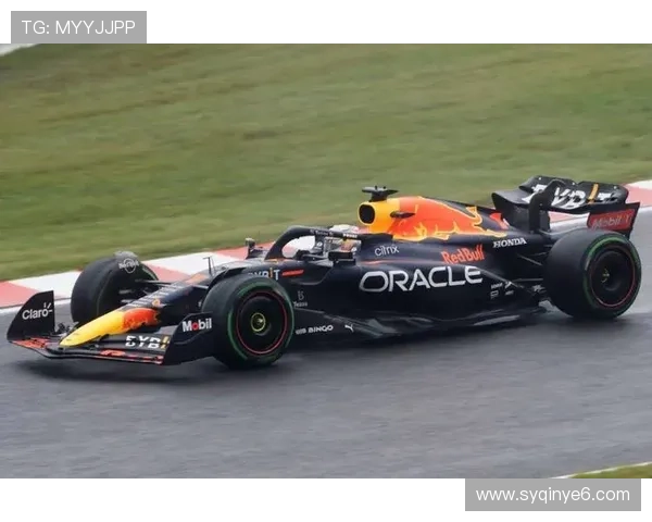F1赛事最新动态：红牛车队连续获胜，车手争夺战愈发激烈