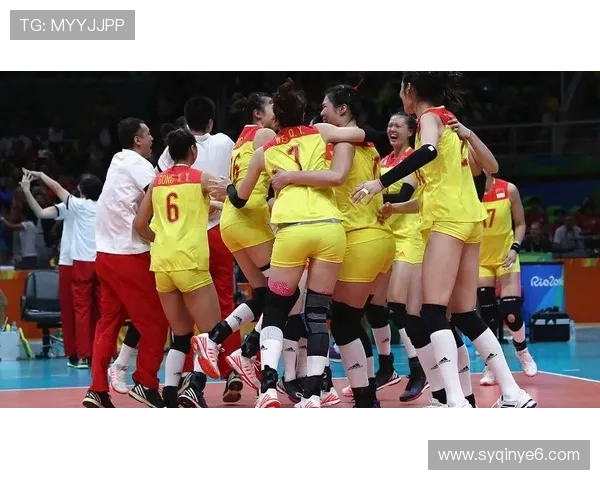 中国女排逆袭战胜巴西队，锁定世界杯四强席位，接下来迎战强敌决战荣耀