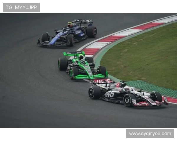 F1新赛季竞争格局生变车队升级策略引发全球车迷热议关注焦点赛场