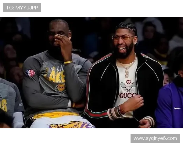 湖人队宣布新赛季阵容调整 詹姆斯携手浓眉领衔冲击总冠军